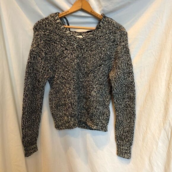 Aeropostale Hooded pullover sweater Black and white knit XS - Picture 1 of 7